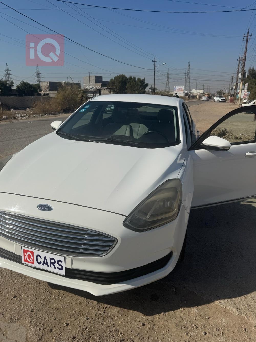 فۆرد اسکورت